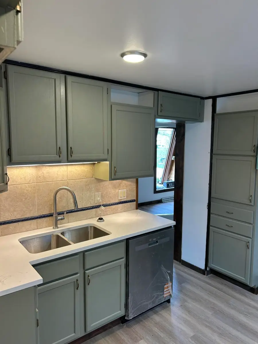 419 Hayes Ave, Racine, WI 53405 - #3