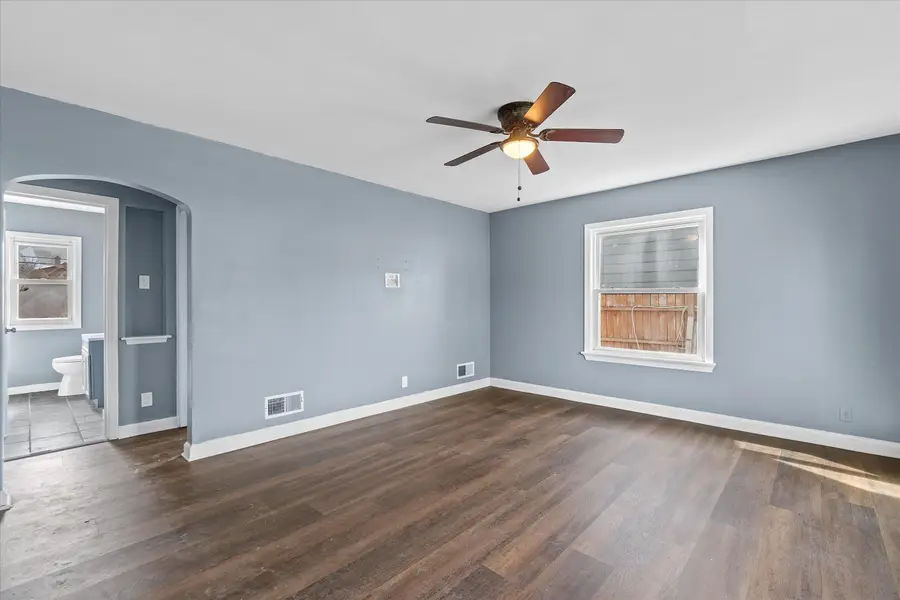 2342 S 73rd St, West Allis, WI 53219 - #2