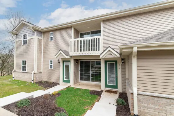 2740 Hidden Dr, Saint Francis, WI 53235