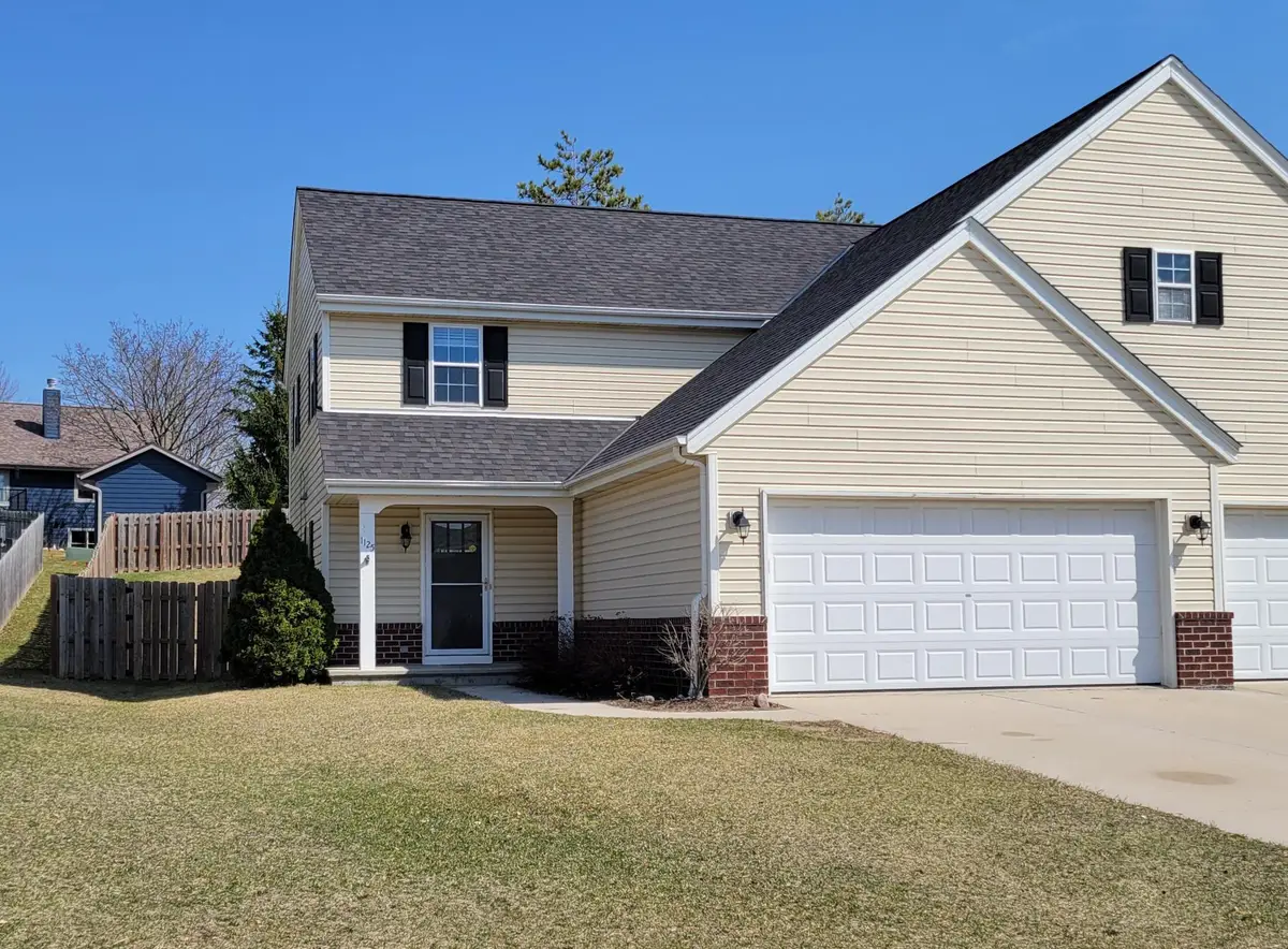 1125 White Sands Ct, West Bend, WI 53090 - #1