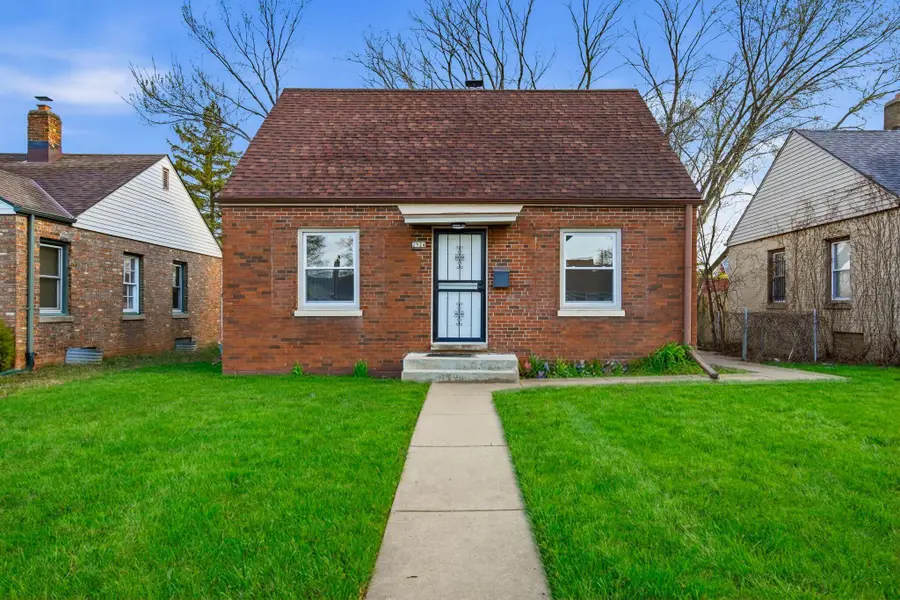 2924 Roosevelt Dr, Milwaukee, WI 53216 - #2