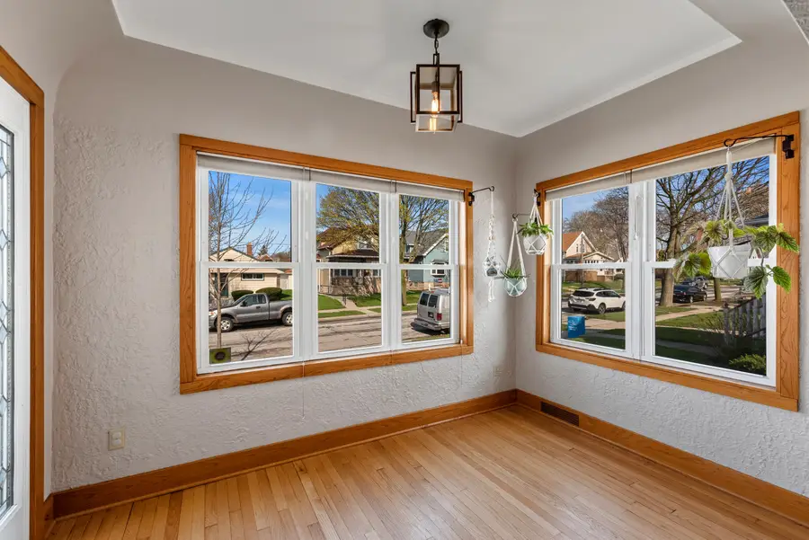 4156 S 1st St, Milwaukee, WI 53207 - #3