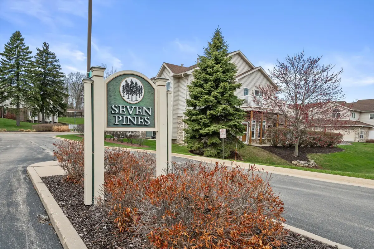 W140N9964 Seven Pines Way, Germantown, WI 53022 - #1