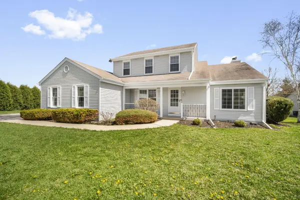 8700 S 13th St, Oak Creek, WI 53154