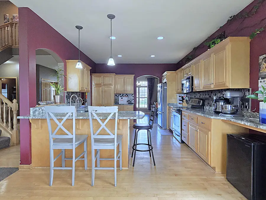 9729 W Prairie Grass Way, Franklin, WI 53132 - #3