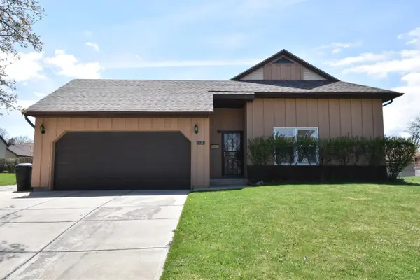 1125 W Lloyd St, Milwaukee, WI 53205