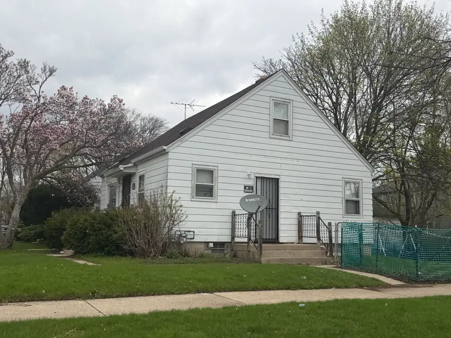 5140 N 49th St, Milwaukee, WI 53218 - #3
