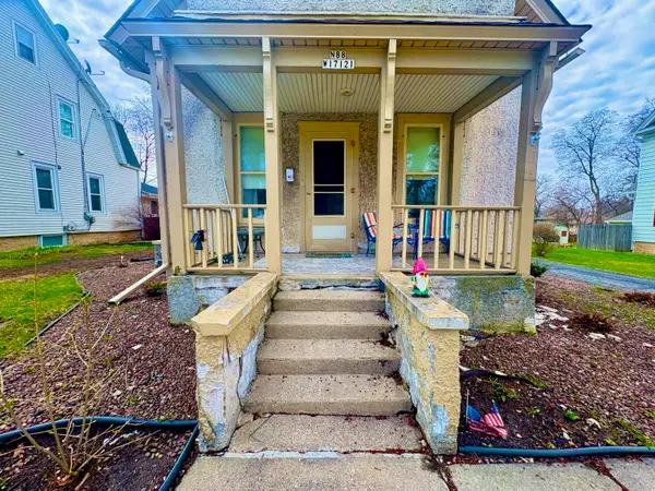 N88W17121 Main St, Menomonee Falls, WI 53051