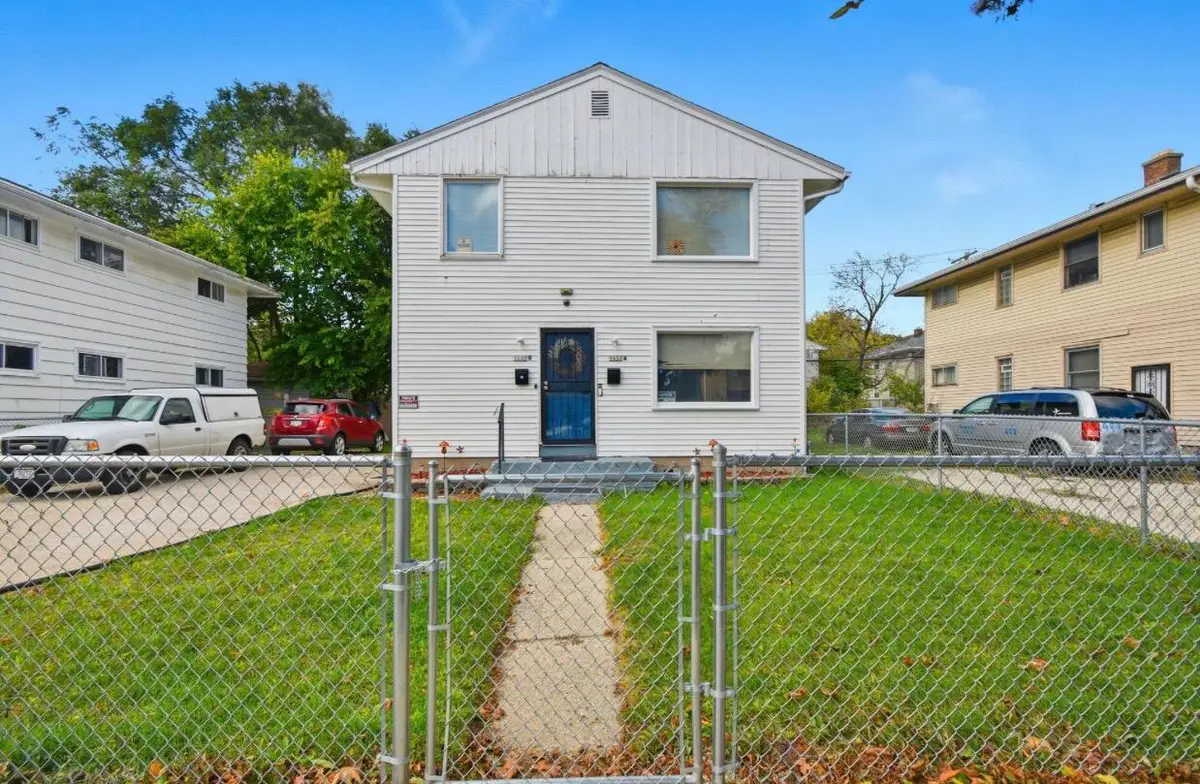 5649 N 61st St, Milwaukee, WI 53218 - #1