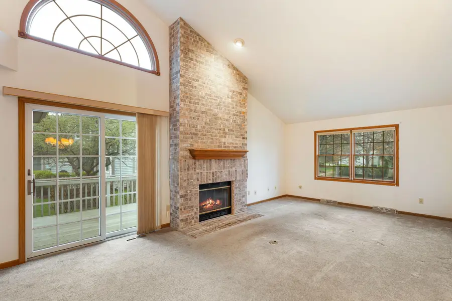 1909 Springbrook N, Waukesha, WI 53186 - #2