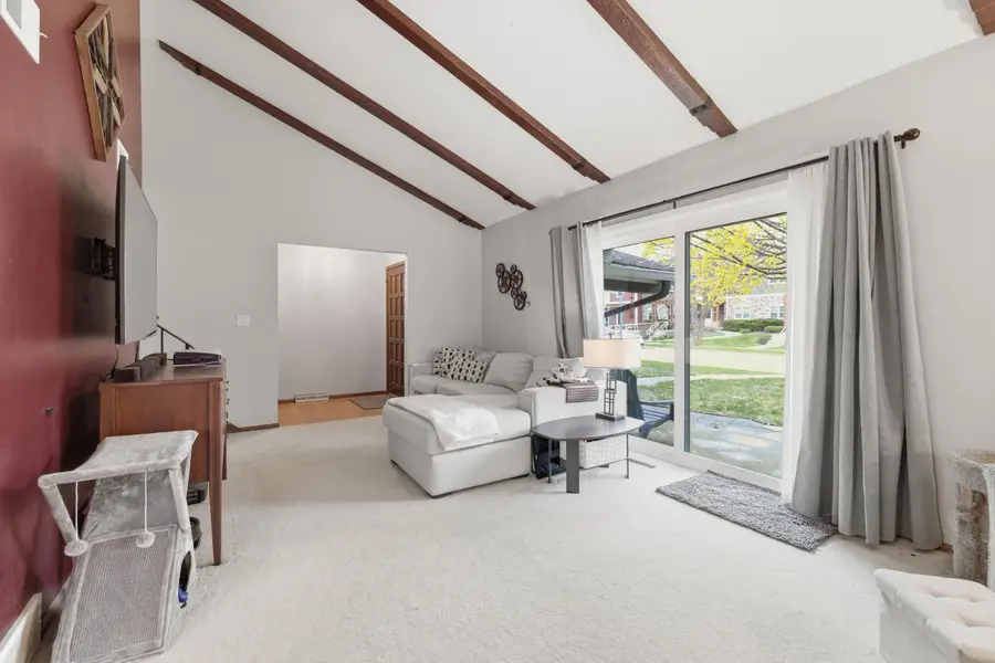 N17W5419 Garfield Ct, Cedarburg, WI 53012 - #3