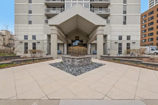 1660 N Prospect Ave, Milwaukee, WI 53202