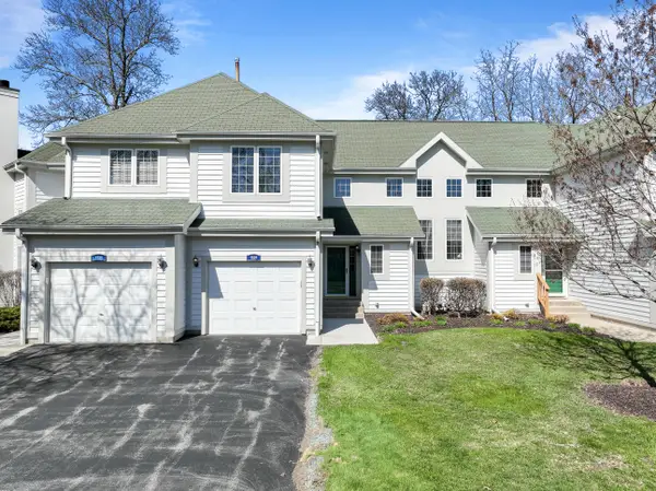 1626 Woodland Dr, Geneva, WI 53147