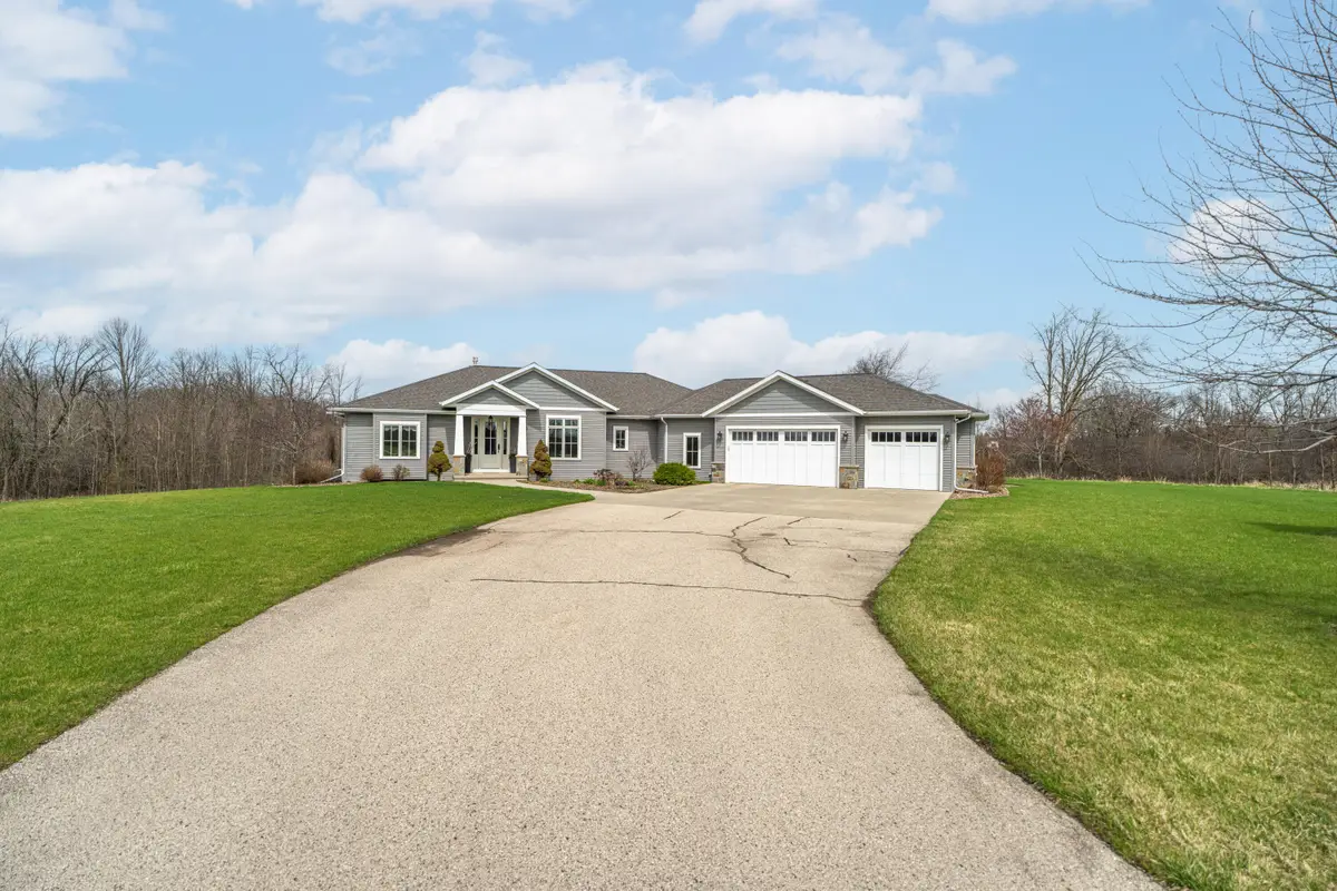W3869 Garden Dr, Eden, WI 53019 - #1
