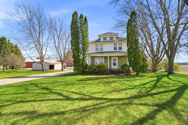 W3770 Mccabe Rd, Taycheedah, WI 53049