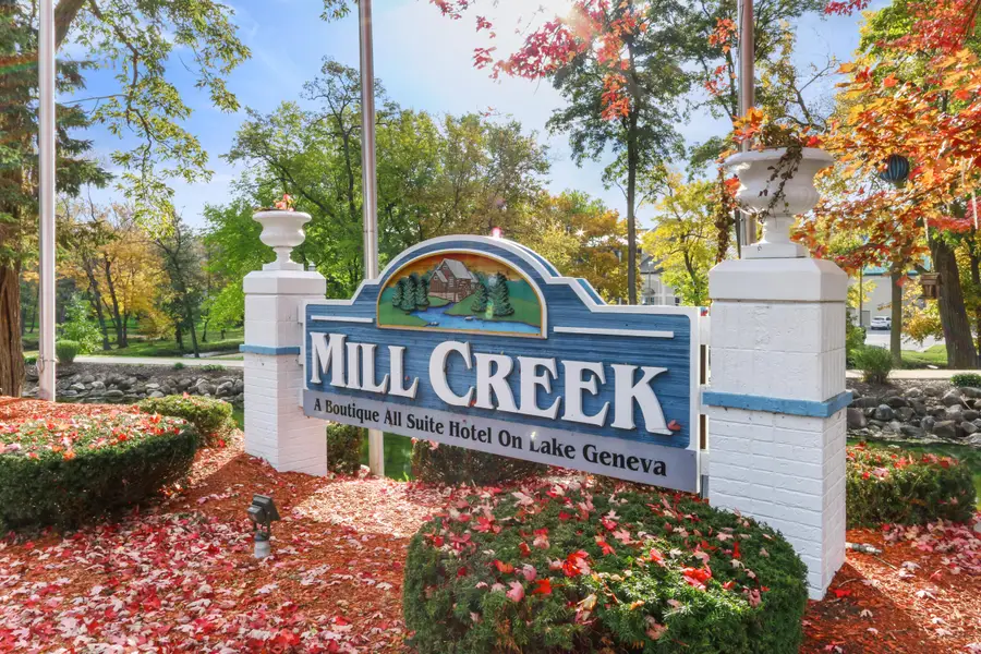 123 Center St, Lake Geneva, WI 53147 - #2