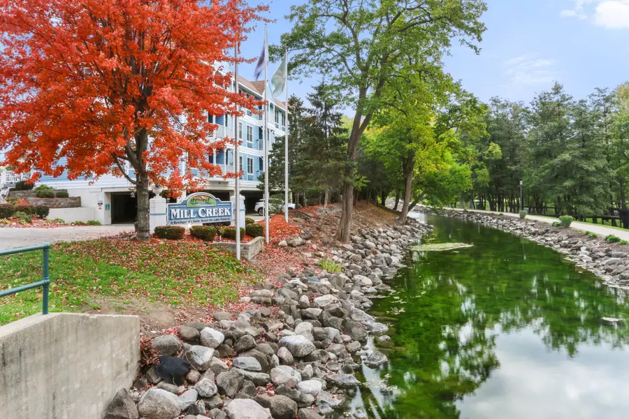 123 Center St, Lake Geneva, WI 53147 - #3