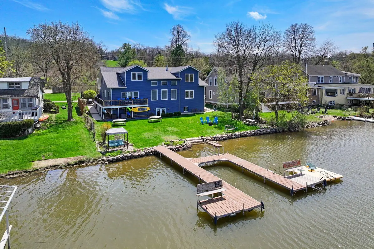 W4226 West End Rd, Geneva, WI 53147 - #1