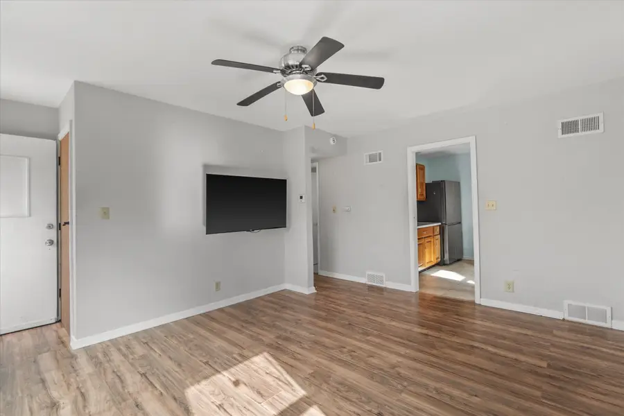 4864 N 21st St, Milwaukee, WI 53209 - #3