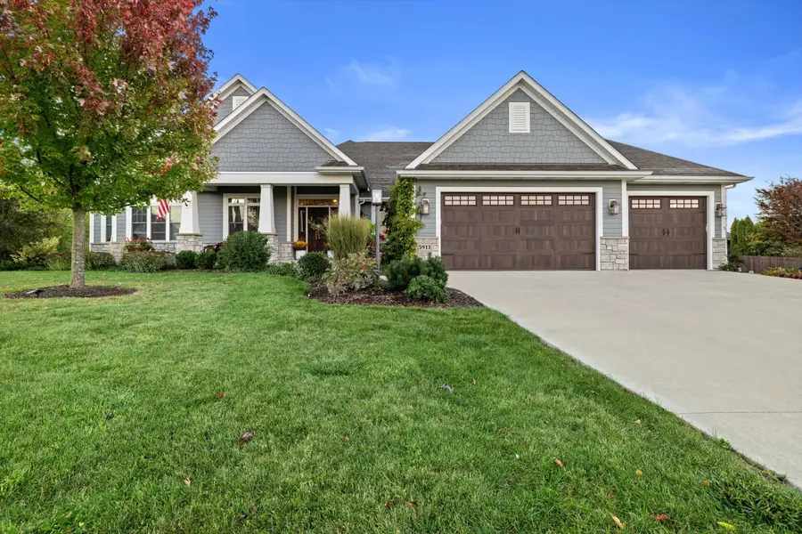 5913 Carriage Hills Dr, Racine, WI 53406 - #2