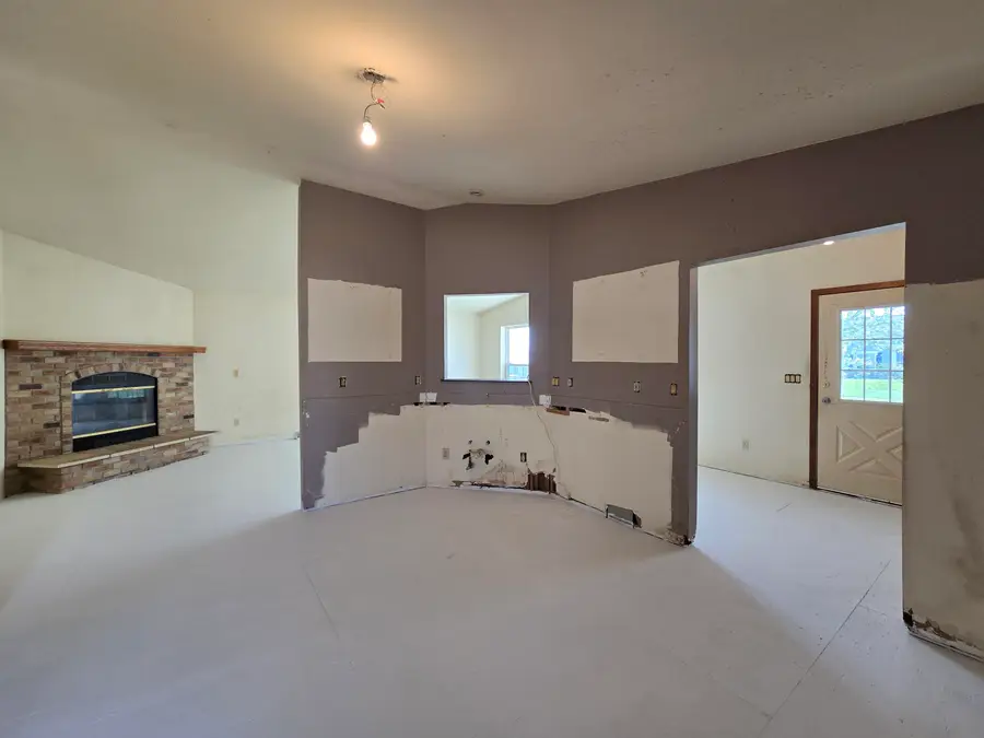 9500 Broadway Dr, Sturtevant, WI 53177 - #2