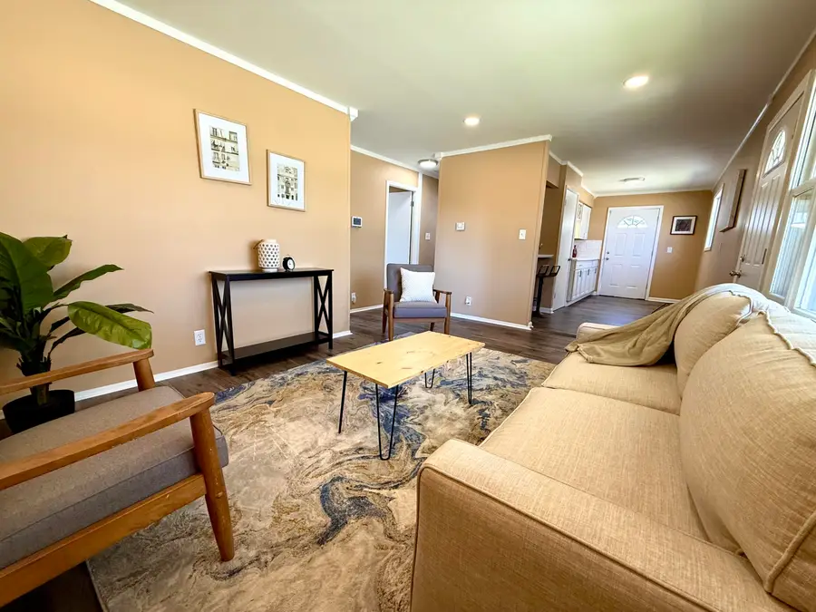 7009 W Carmen Ave, Milwaukee, WI 53218 - #3