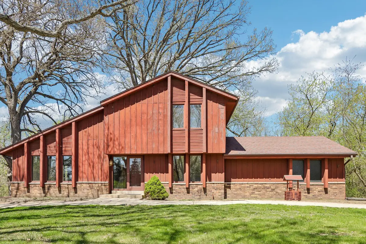 26116 Windermere Dr, Wind Lake, WI 53185 - #1