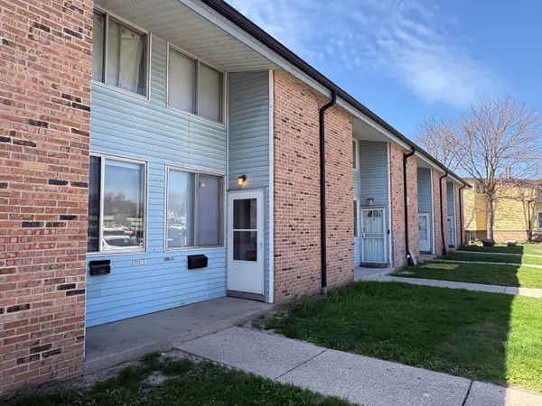9261 W Allyn St, Milwaukee, WI 53224