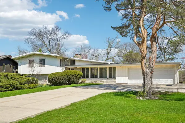 1136 E Brown Deer Rd, Milwaukee, WI 53202