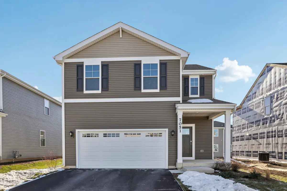 7074 Oakmont Rd, Mount Pleasant, WI 53403 - #1