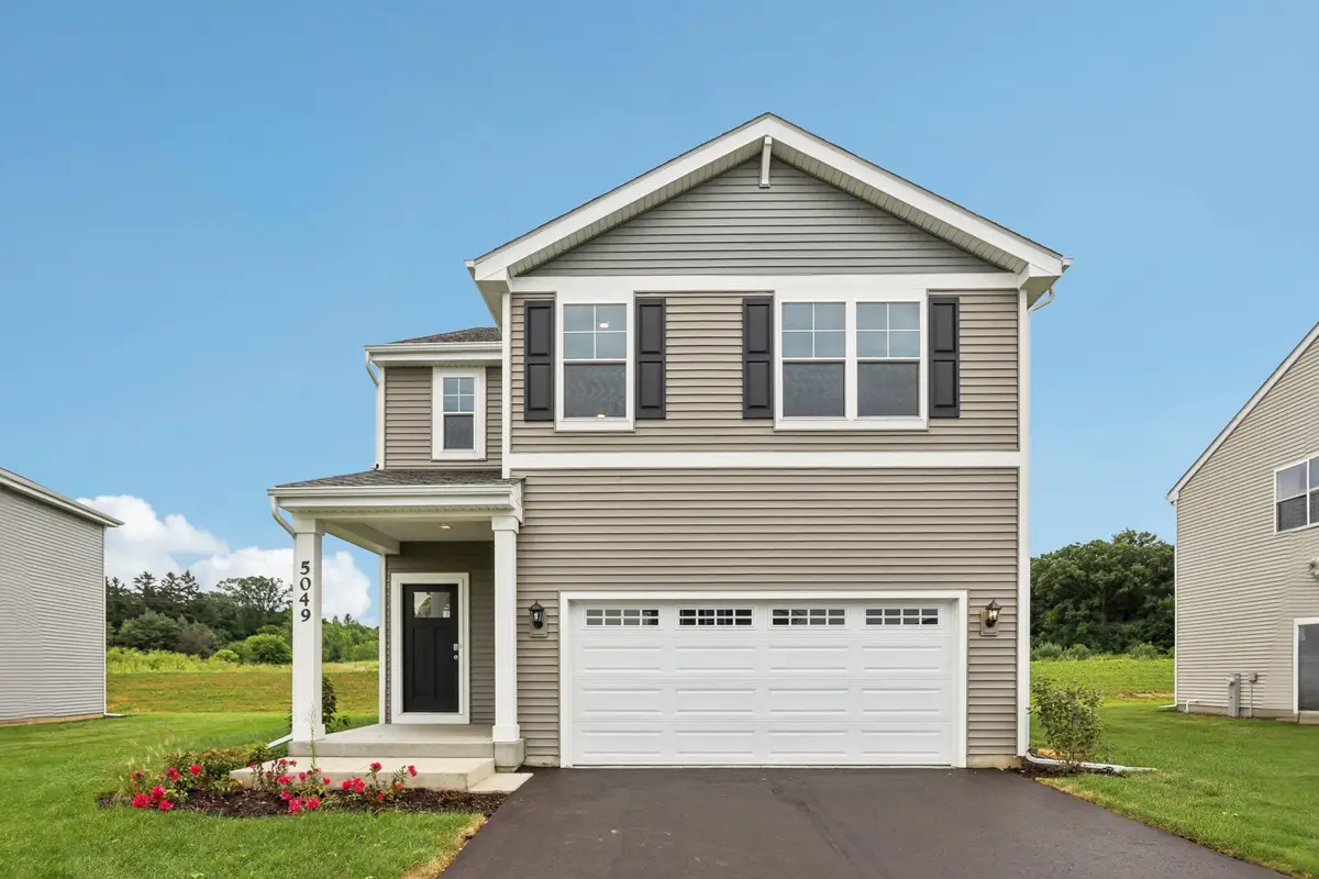 7101 Oakmont Rd, Mount Pleasant, WI 53403 - #1