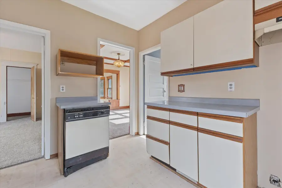 2401 Hansen Ave, Racine, WI 53405 - #3