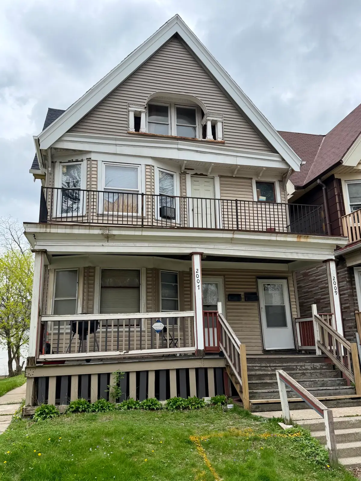 2007 N 40th St, Milwaukee, WI 53208 - #1