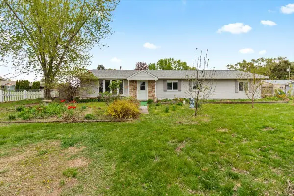 W7876 County Road Z, Onalaska, WI 54650