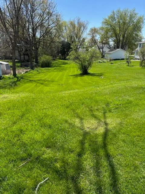 317 W Capitol Dr, Hartland, WI 53029 - #2