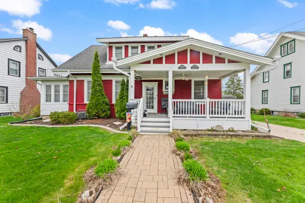 N88W16025 -27 Park Blvd, Menomonee Falls, WI 53051