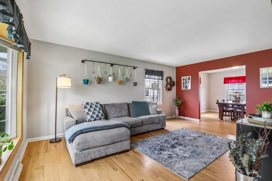 2115 N 119th St, Wauwatosa, WI 53226 - #3