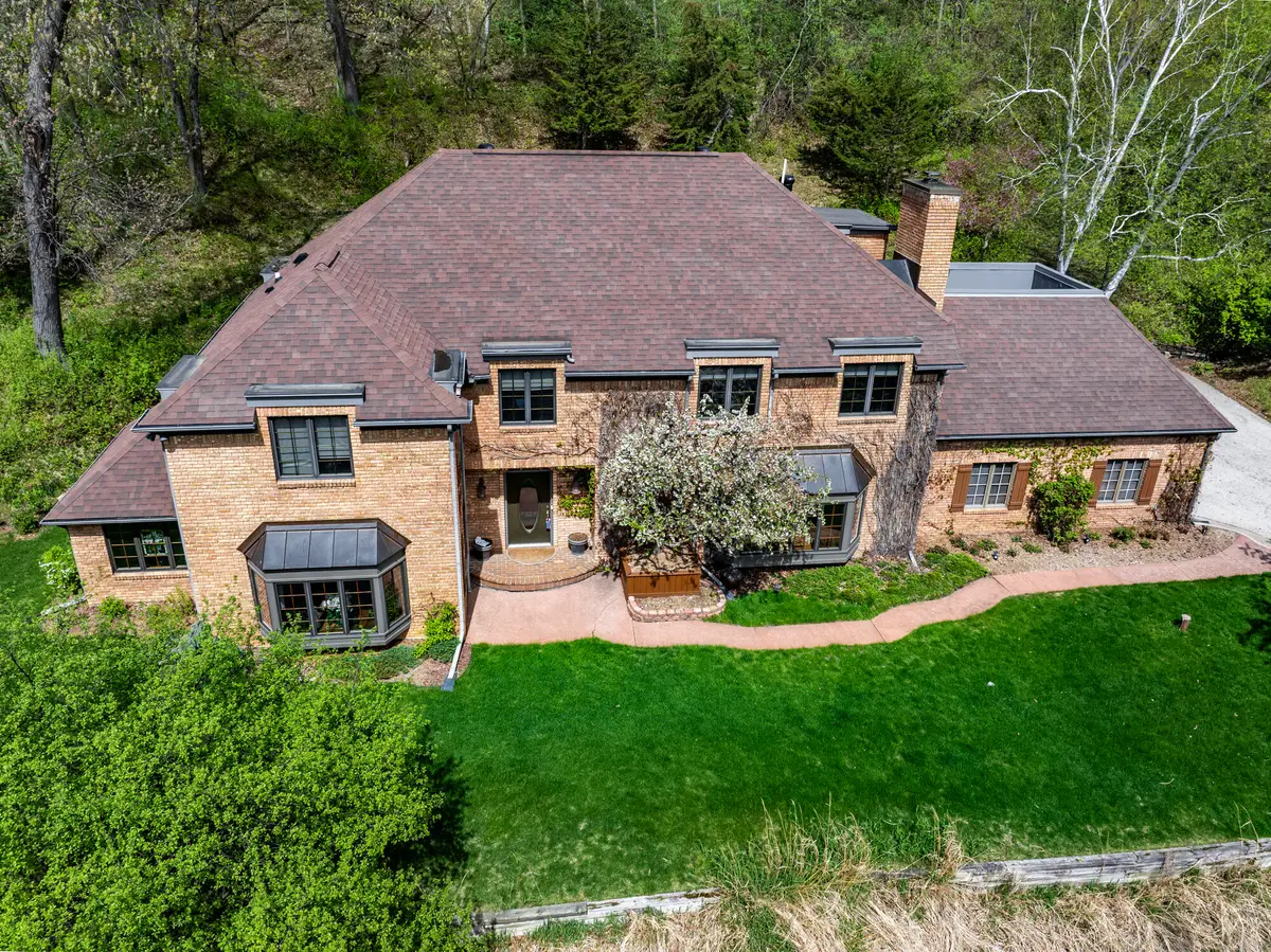 3640 Old Vineyard Rd, Shelby, WI 54601 - #1
