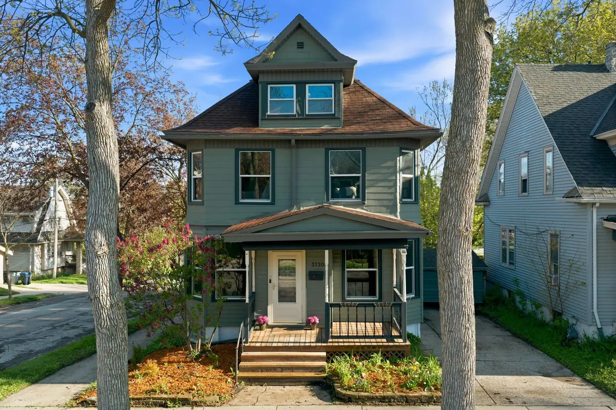 3730 W Mt Vernon Ave, Milwaukee, WI 53208 - #1