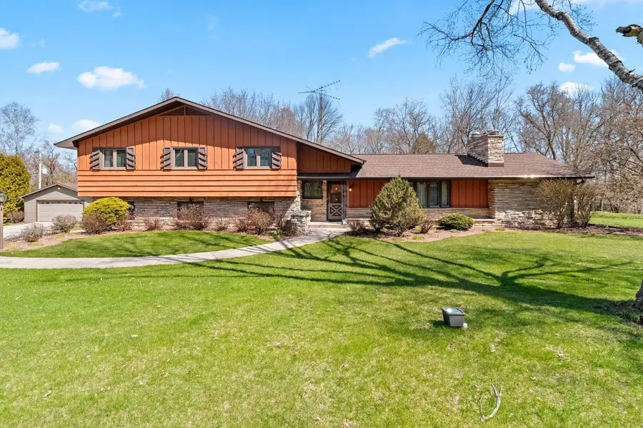 810 Shoto Rd, Two Rivers, WI 54241 - #3
