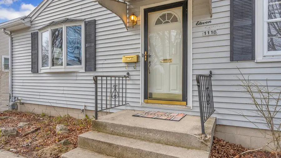 1118 Wilson Ave, Sheboygan, WI 53081 - #2