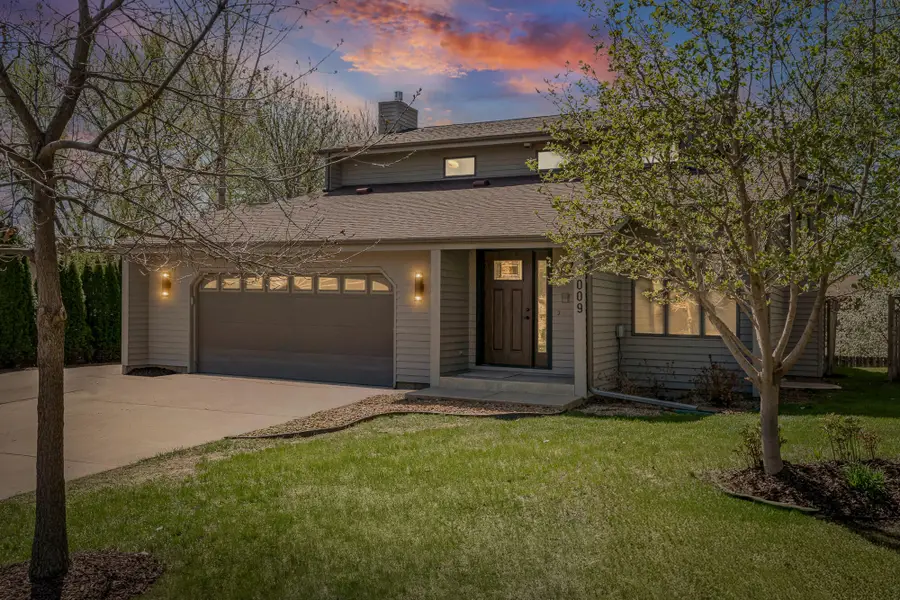 1009 Sunrise Ct, Onalaska, WI 54650 - #2