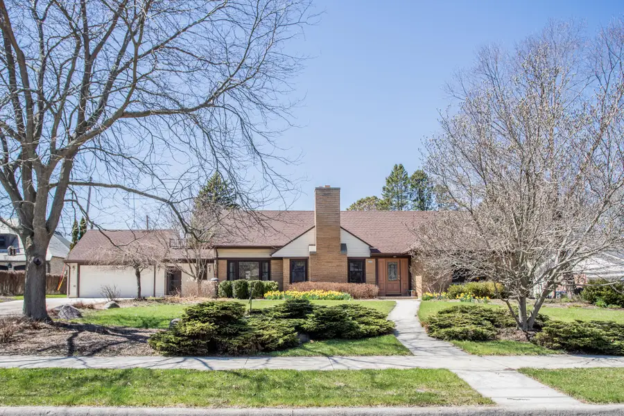 2802 N 6th St, Sheboygan, WI 53083 - #2