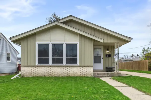 5301 Marboro Dr, Racine, WI 53406
