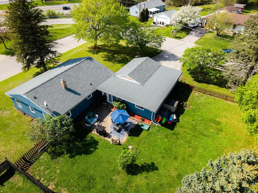 1543 Young Dr W, Onalaska, WI 54650 - #3