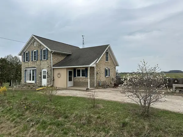 6919 County Road C, Newton, WI 54220