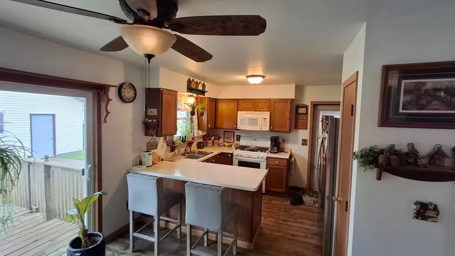 221 Robert St, Watertown, WI 53098 - #3