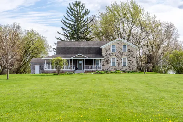 24411 Point Creek Rd, Schleswig, WI 53042