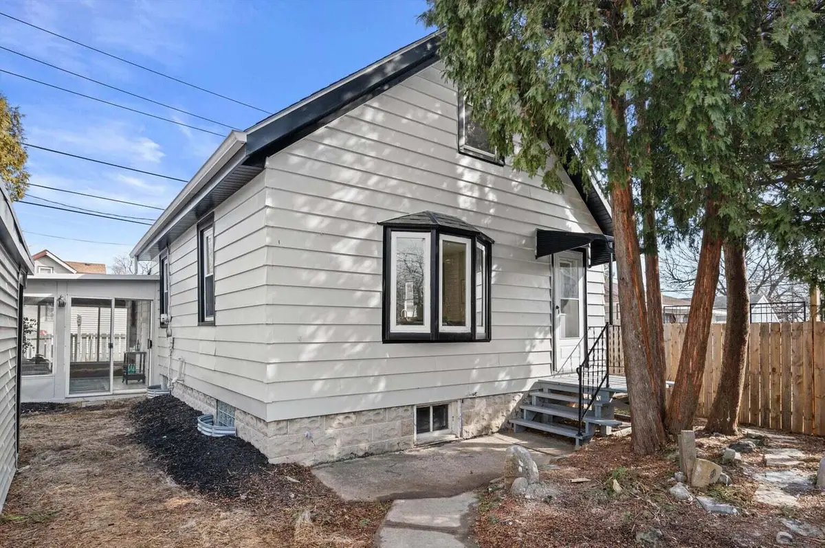 158 N 59th St, Milwaukee, WI 53213 - #1