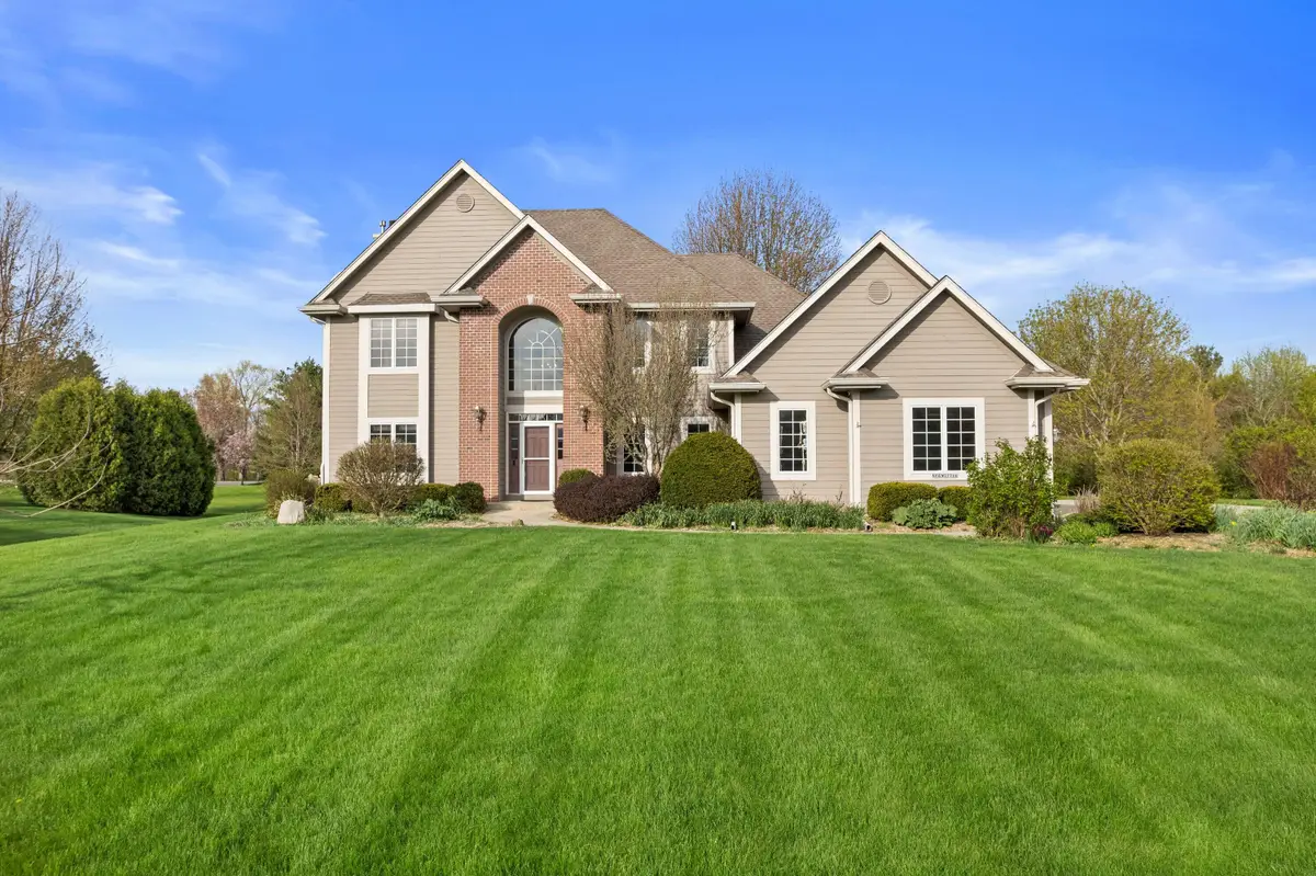 N64W27266 Maple St, Merton, WI 53089 - #1
